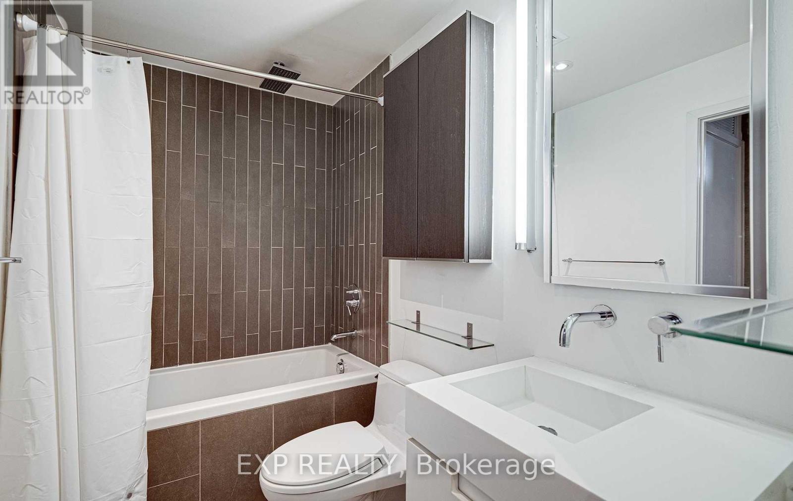 312 - 25 Oxley Street, Toronto, Ontario  M5V 2J5 - Photo 11 - C12891910