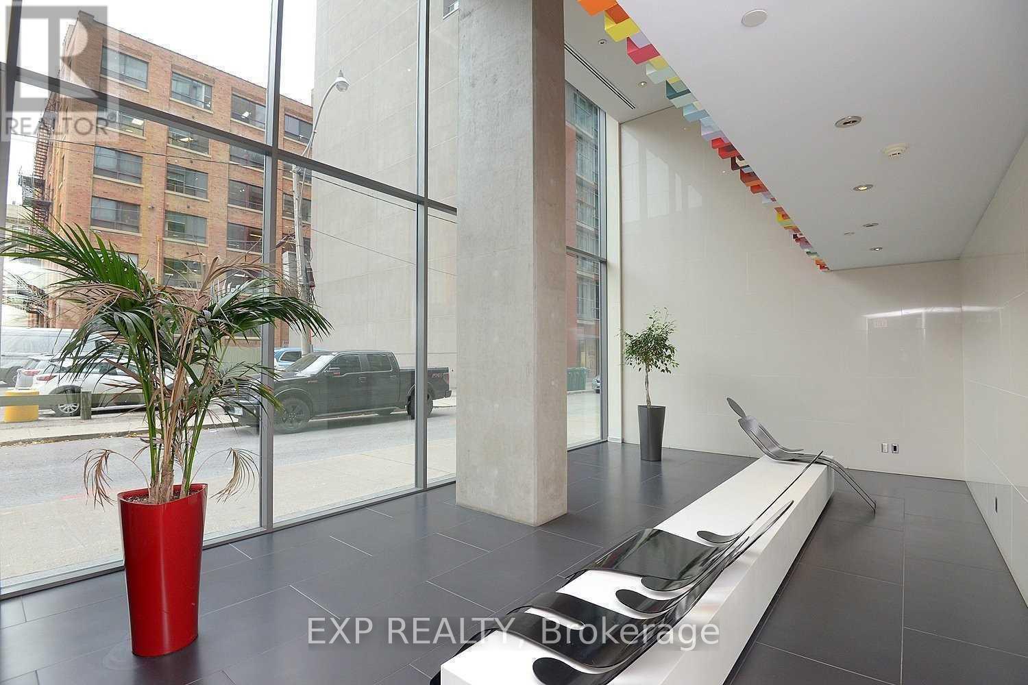 312 - 25 Oxley Street, Toronto, Ontario  M5V 2J5 - Photo 13 - C12891910