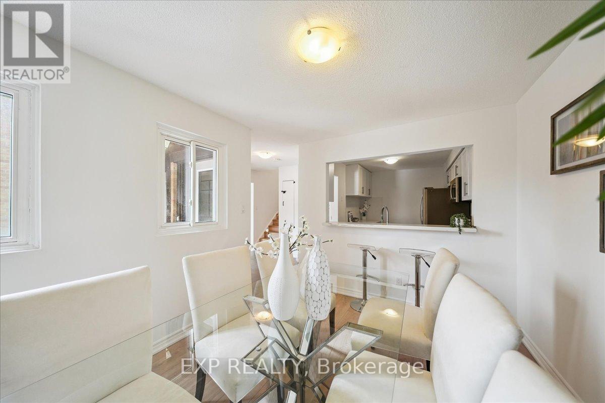 74 - 10 Laurie Shepway, Toronto, Ontario  M2J 1X6 - Photo 13 - C12891924