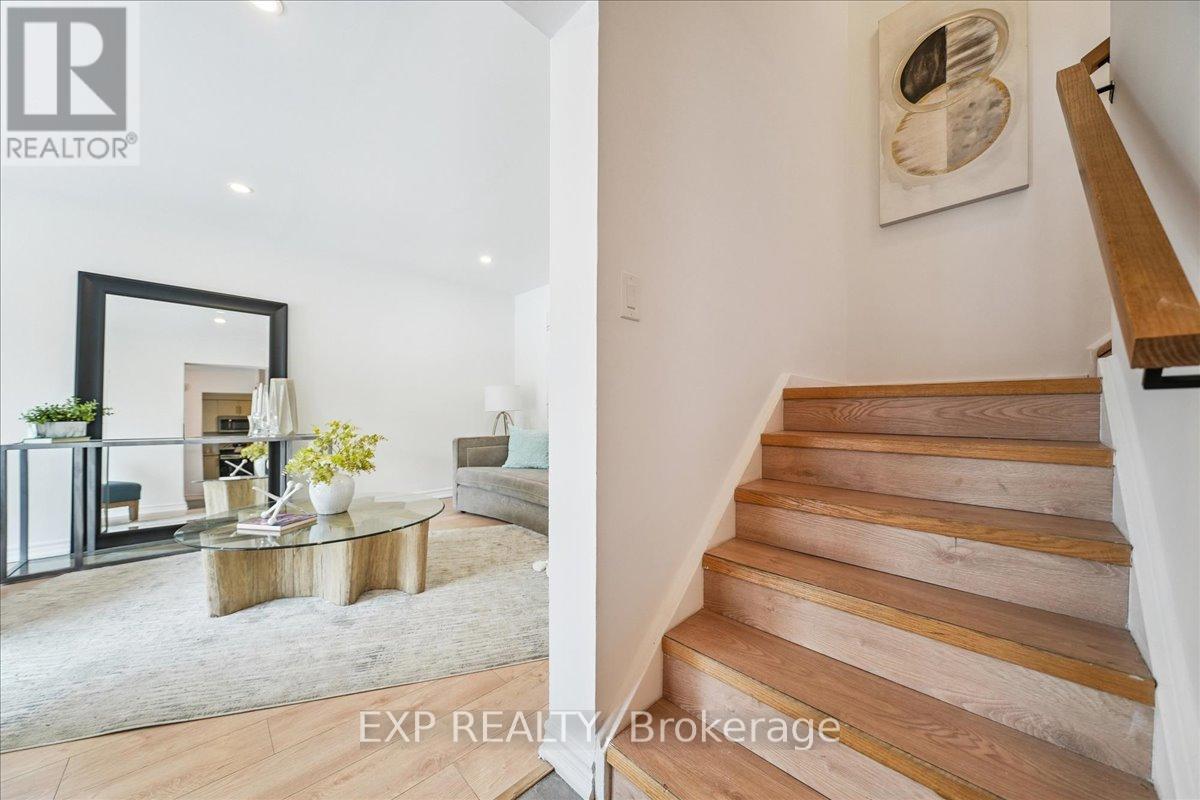 74 - 10 Laurie Shepway, Toronto, Ontario  M2J 1X6 - Photo 15 - C12891924