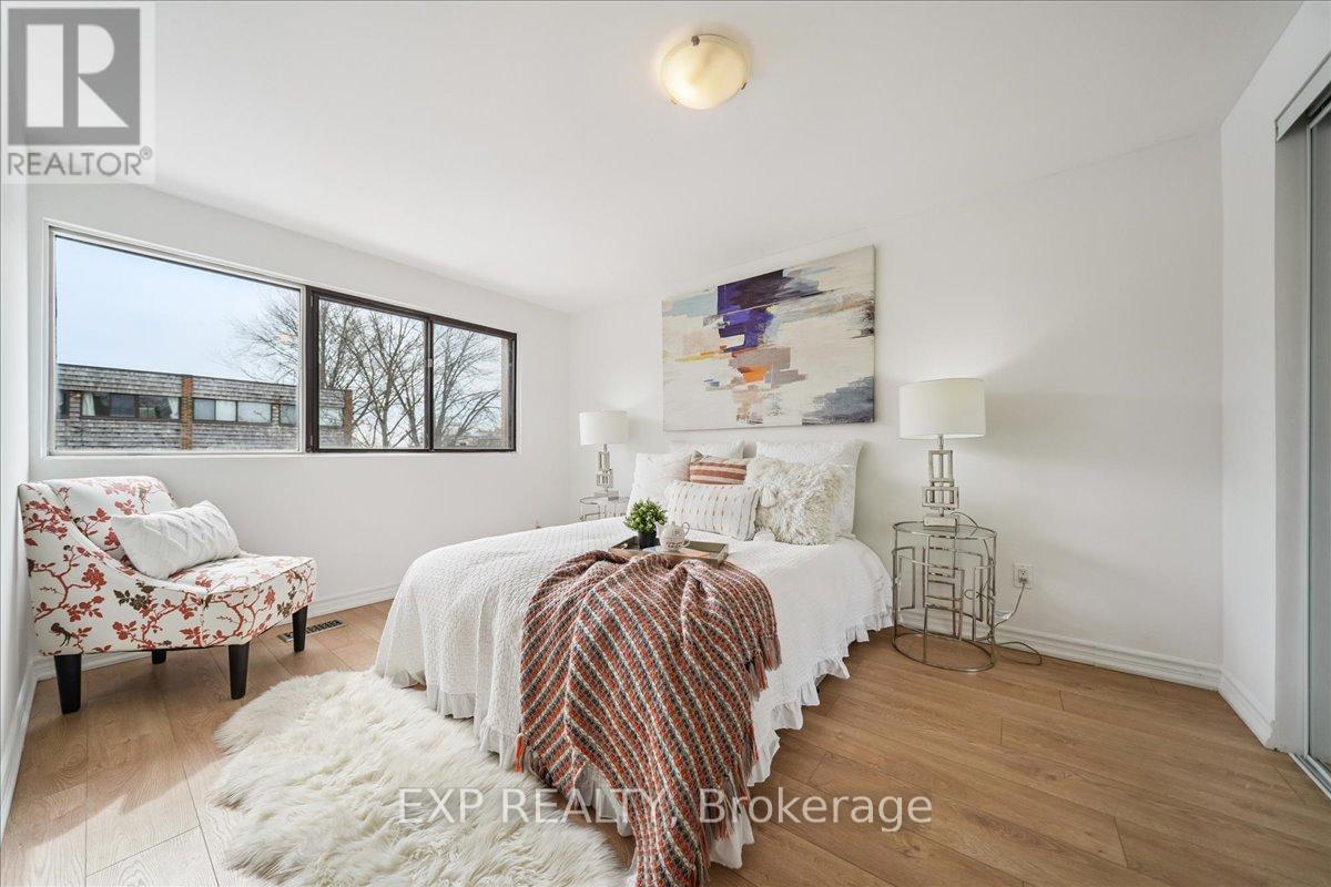 74 - 10 Laurie Shepway, Toronto, Ontario  M2J 1X6 - Photo 17 - C12891924