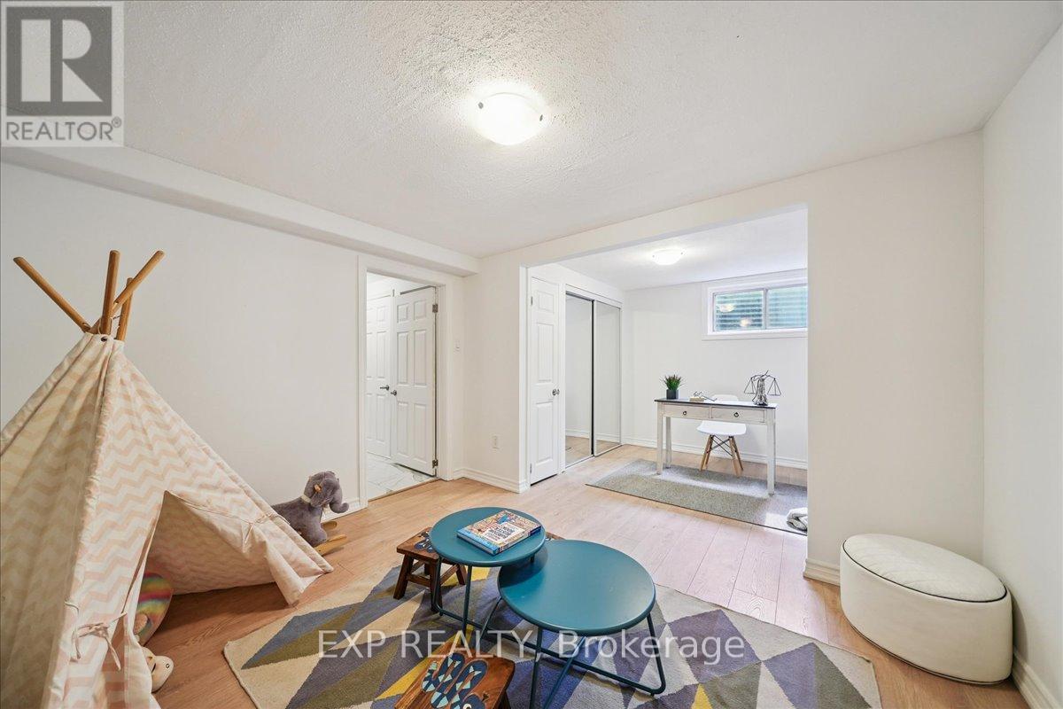 74 - 10 Laurie Shepway, Toronto, Ontario  M2J 1X6 - Photo 29 - C12891924