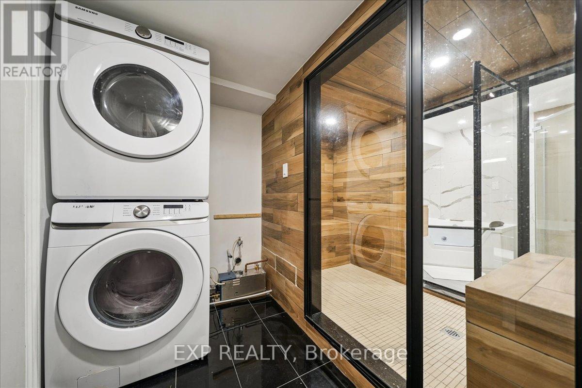 74 - 10 Laurie Shepway, Toronto, Ontario  M2J 1X6 - Photo 33 - C12891924