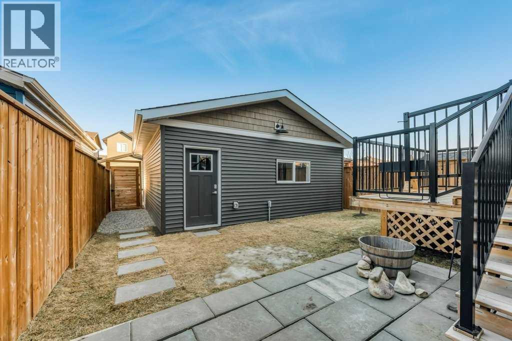 92 Fireside Crescent, Cochrane, Alberta  T4C 2A3 - Photo 31 - A2290318