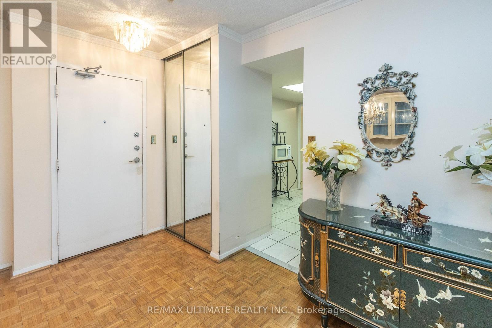 204 - 275 Bamburgh Circle, Toronto, Ontario  M1W 3X4 - Photo 3 - E12891720