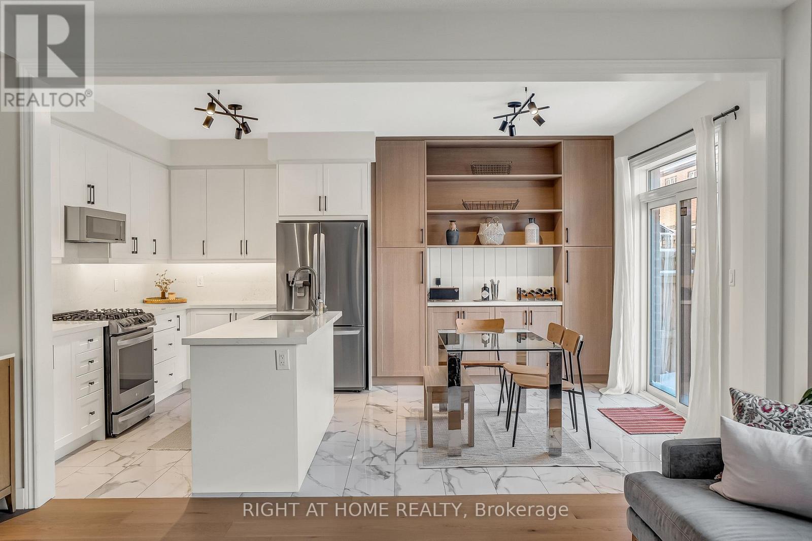 1174 Sepia Square, Pickering, Ontario  L1X 0H1 - Photo 14 - E12891832