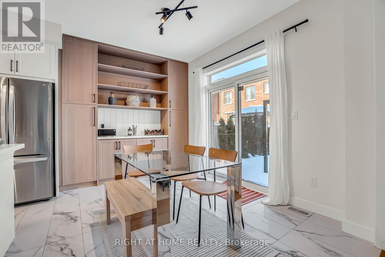 1174 Sepia Square, Pickering, Ontario  L1X 0H1 - Photo 18 - E12891832