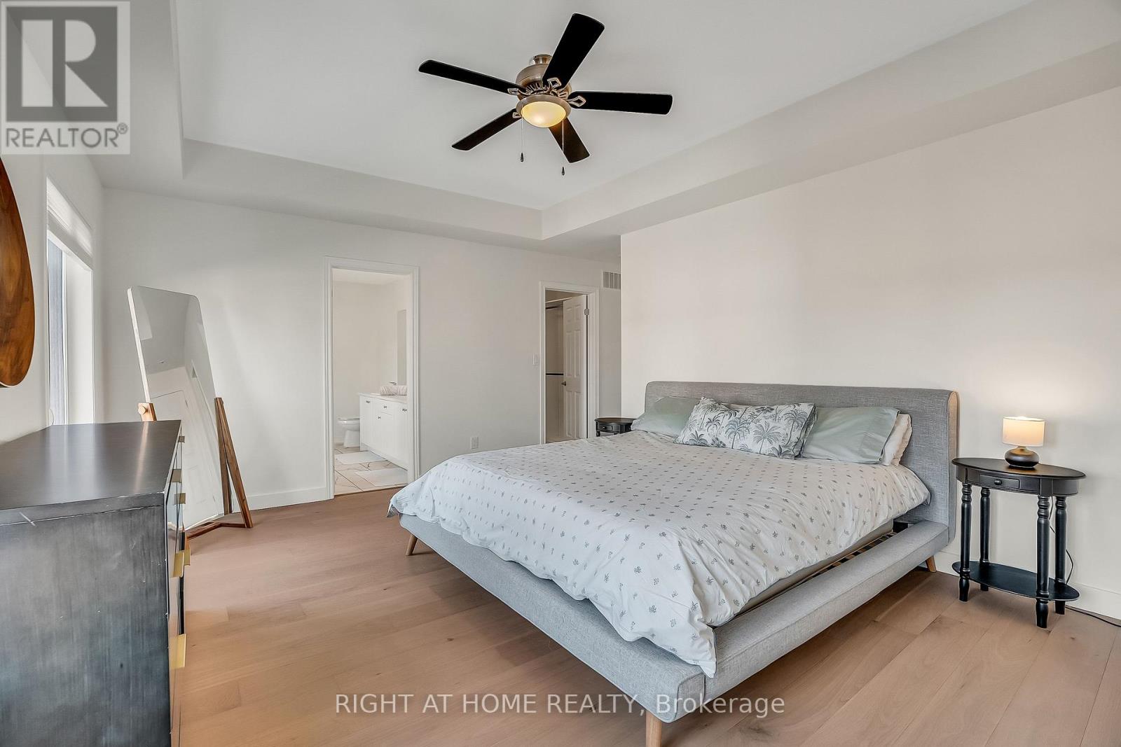 1174 Sepia Square, Pickering, Ontario  L1X 0H1 - Photo 29 - E12891832