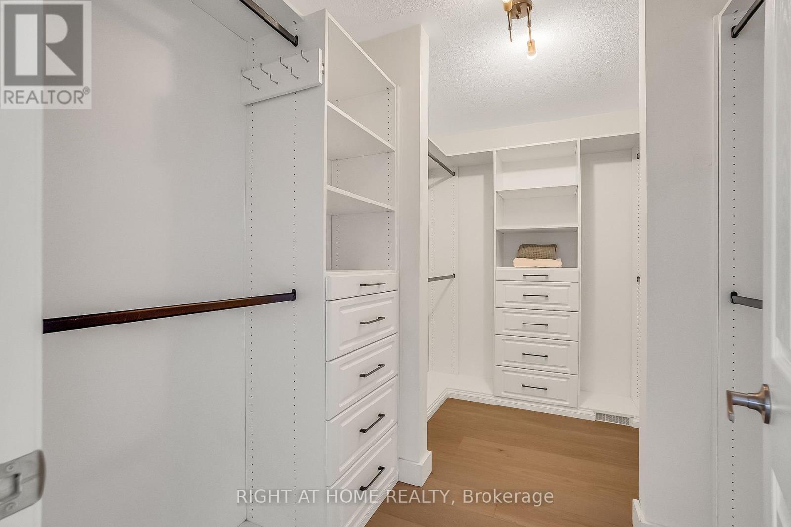 1174 Sepia Square, Pickering, Ontario  L1X 0H1 - Photo 31 - E12891832