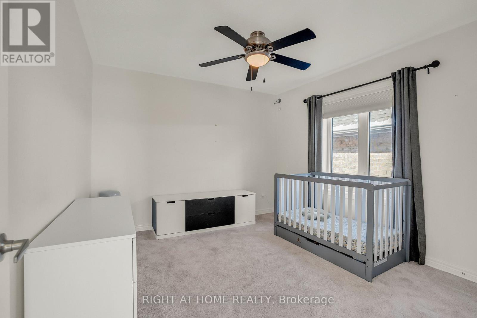 1174 Sepia Square, Pickering, Ontario  L1X 0H1 - Photo 41 - E12891832