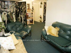 Bsmt - 685 Greenwood Avenue, Toronto, Ontario  M4J 4B6 - Photo 5 - E12891904