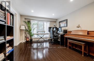 63 Burkwood Crescent, Toronto, Ontario  M1B 1N9 - Photo 2 - E12891914