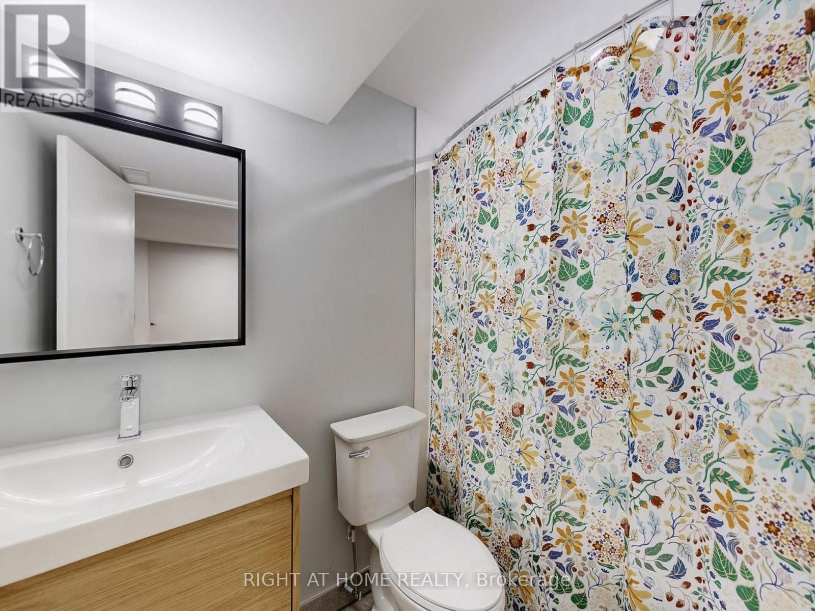 Basement - 11 Hawker Court, Ajax (Central West), Ontario  L1T 3N1 - Photo 15 - E12891918