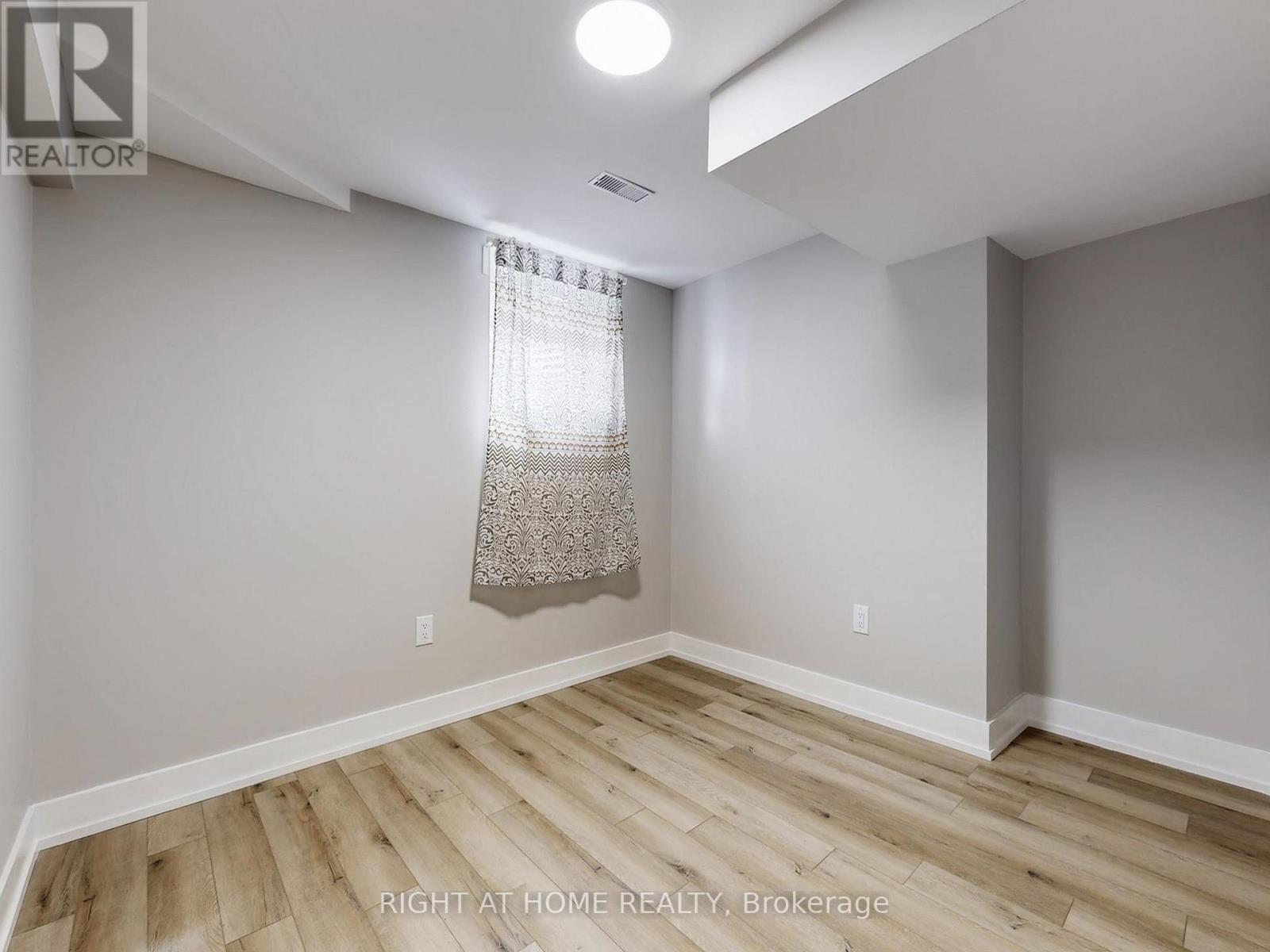 Basement - 11 Hawker Court, Ajax (Central West), Ontario  L1T 3N1 - Photo 16 - E12891918