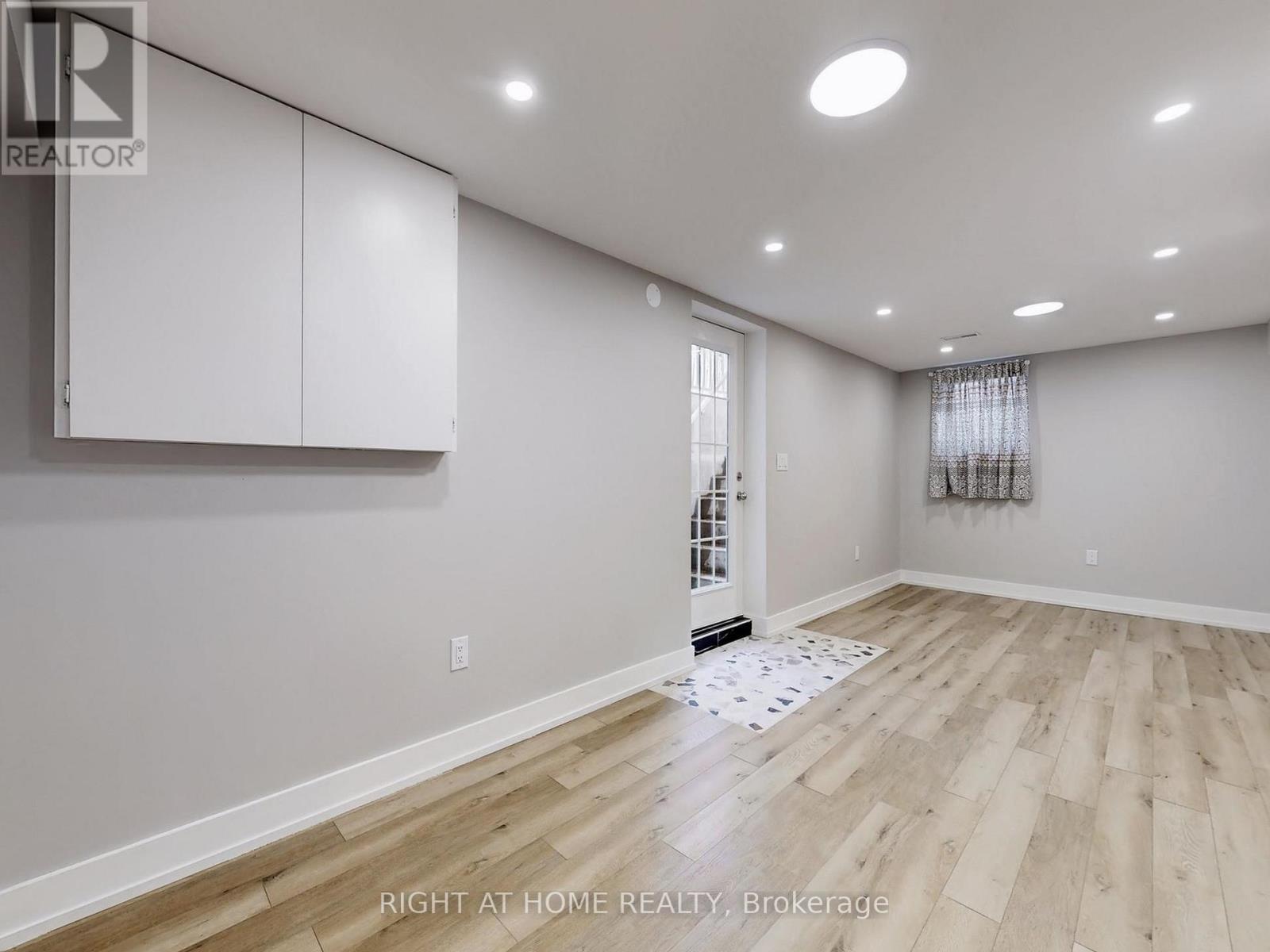 Basement - 11 Hawker Court, Ajax (Central West), Ontario  L1T 3N1 - Photo 5 - E12891918