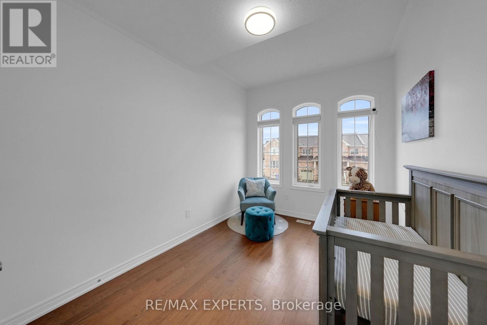 10 Homer Crescent, Aurora, Ontario  L4G 1B7 - Photo 25 - N12891812