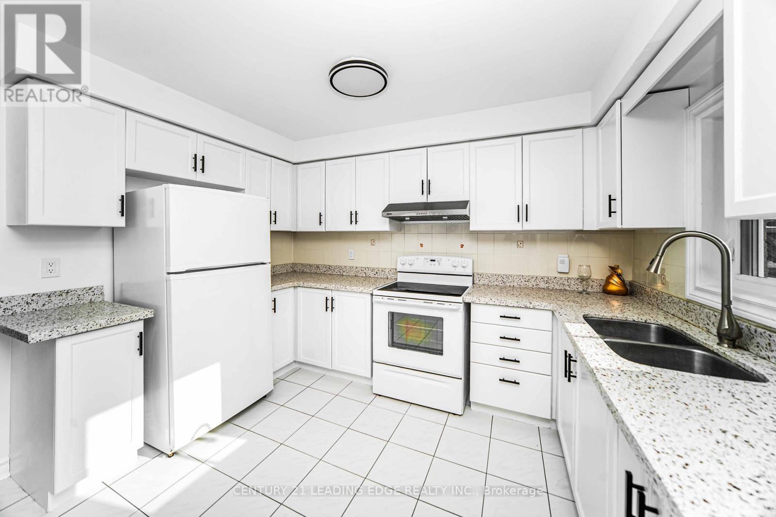 188 Milliken Meadows Drive, Markham, Ontario  L3R 0V9 - Photo 13 - N12891818