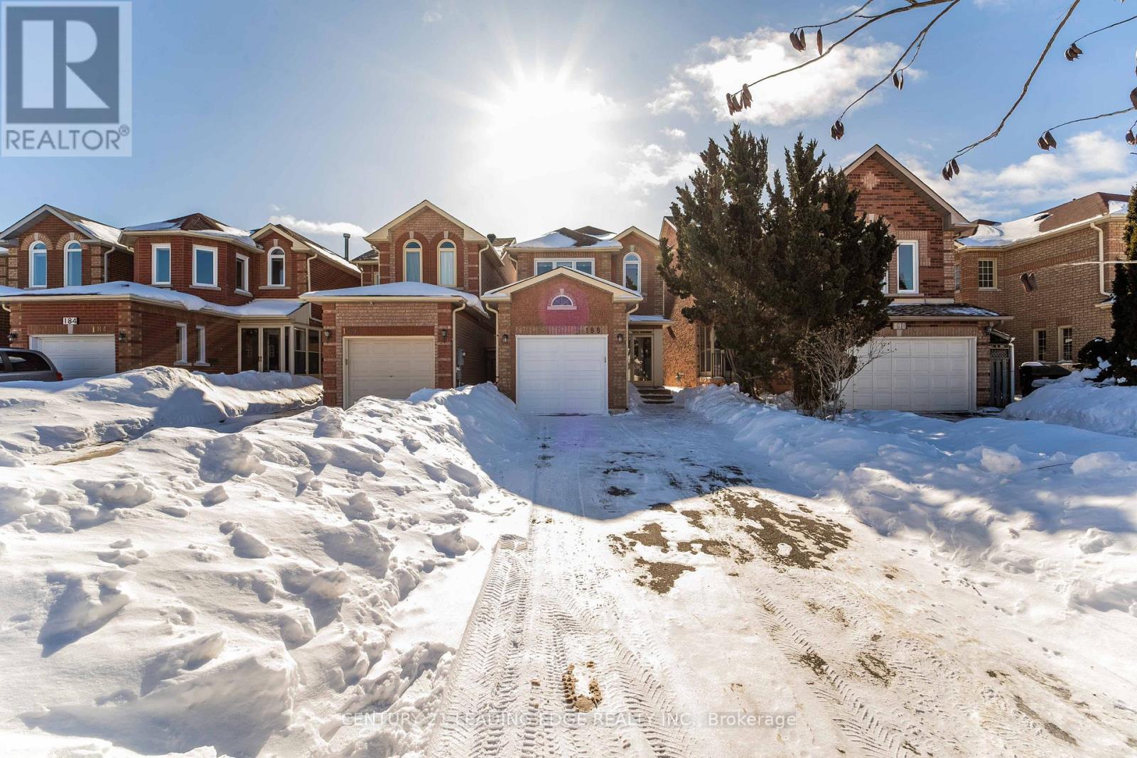 188 Milliken Meadows Drive, Markham, Ontario  L3R 0V9 - Photo 3 - N12891818