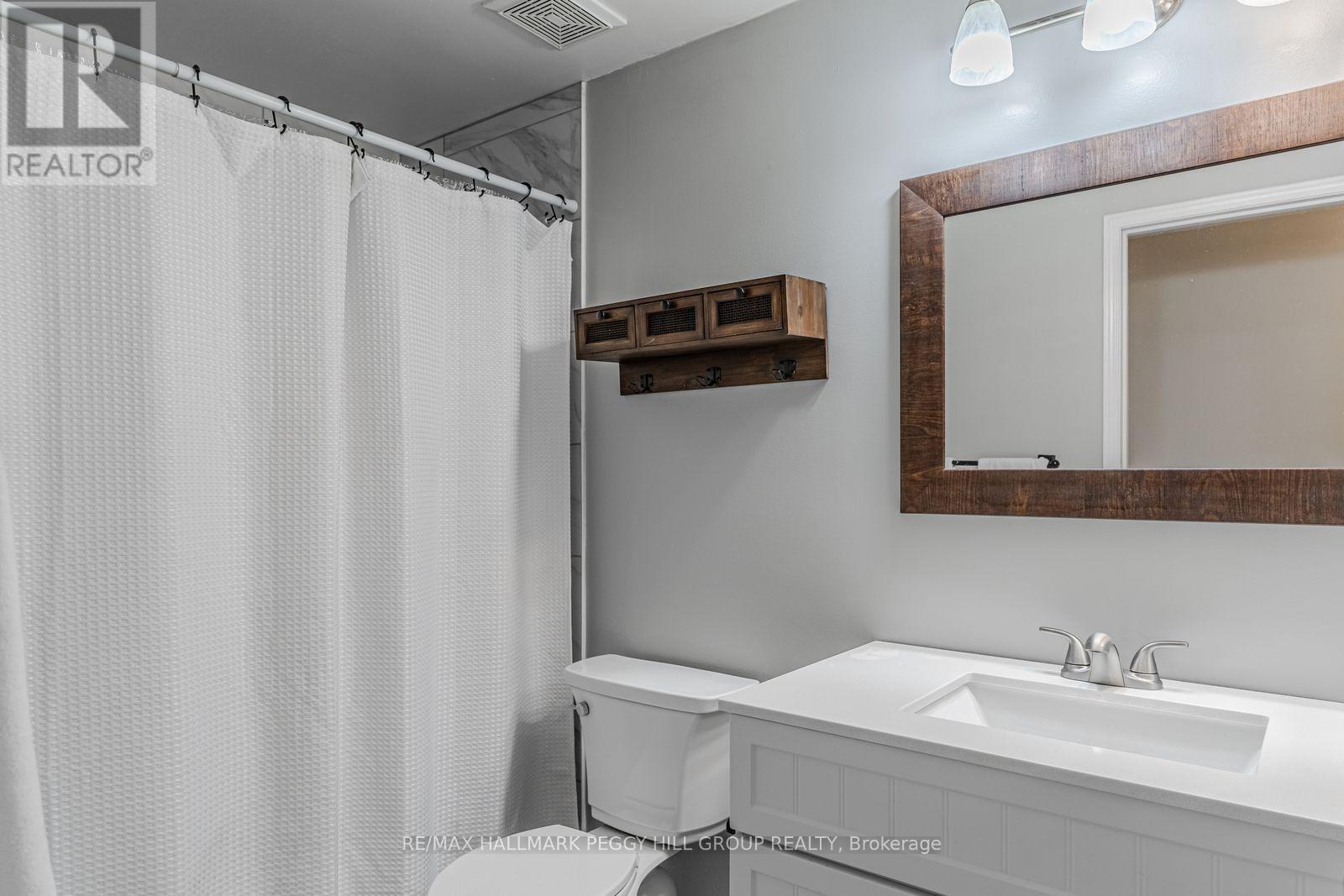 222 Country Lane, Barrie, Ontario  L4N 0W1 - Photo 10 - S12891920