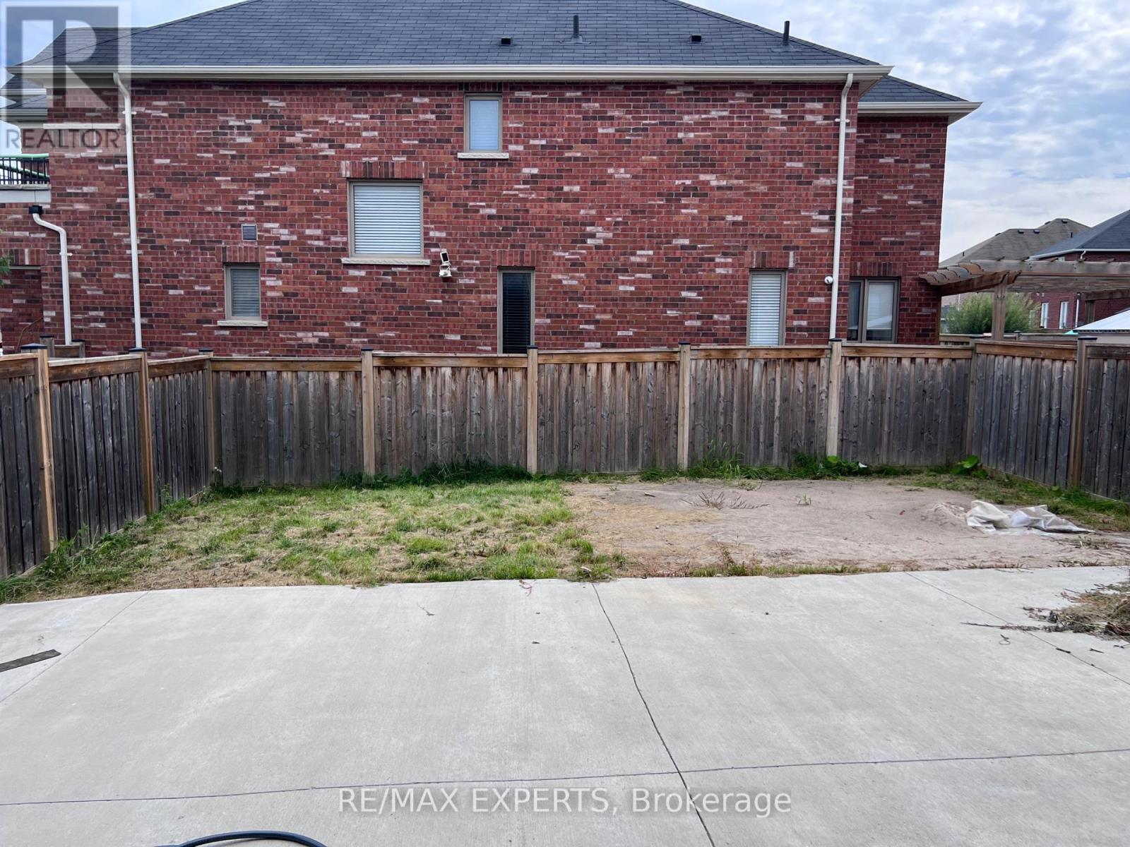 2205 Dawson Crescent, Innisfil (Alcona), Ontario  L9S 0G9 - Photo 33 - N12888862