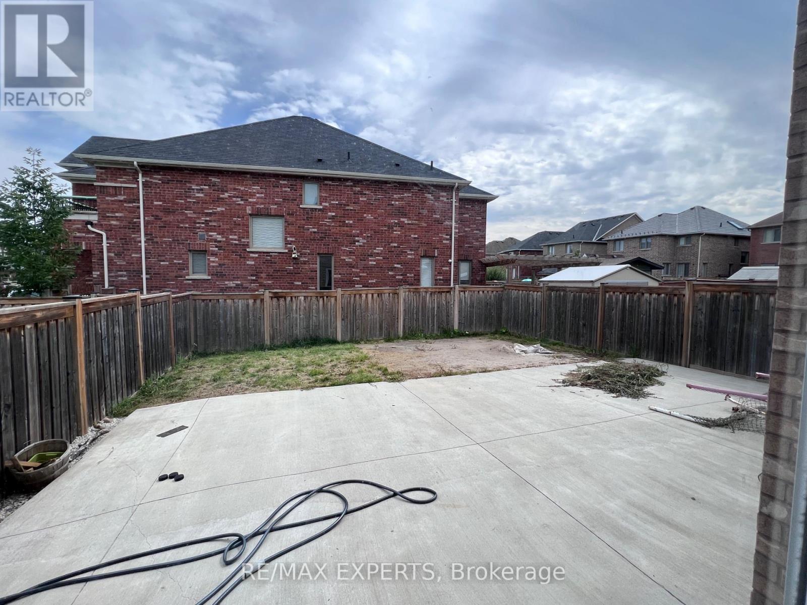 2205 Dawson Crescent, Innisfil (Alcona), Ontario  L9S 0G9 - Photo 34 - N12888862