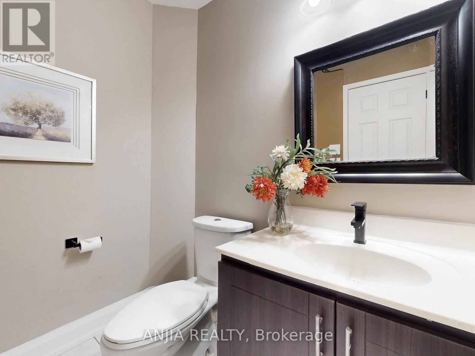 43 Leno Mills Avenue, Richmond Hill, Ontario  L4S 1C2 - Photo 18 - N12886264