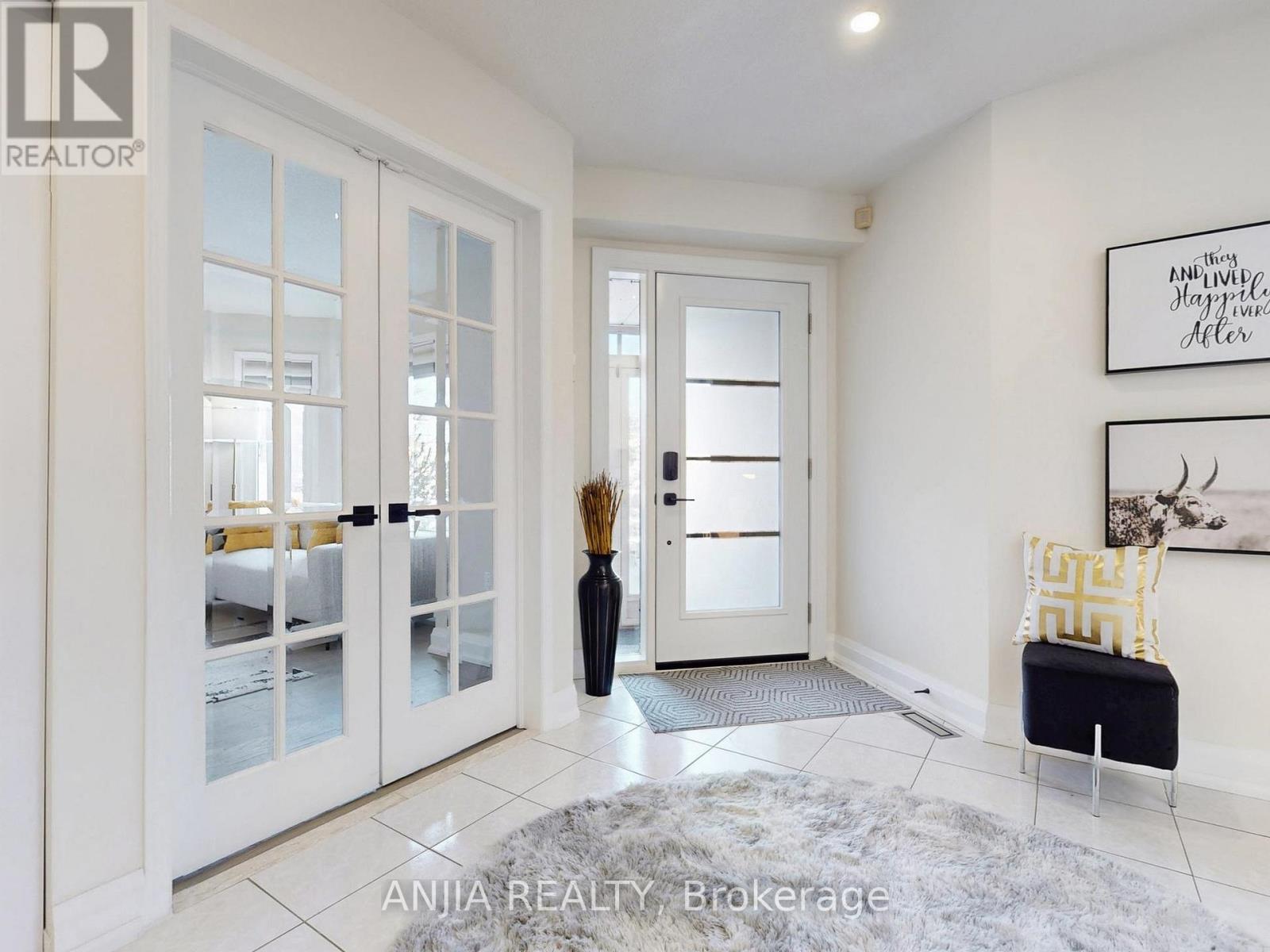 43 Leno Mills Avenue, Richmond Hill, Ontario  L4S 1C2 - Photo 19 - N12886264