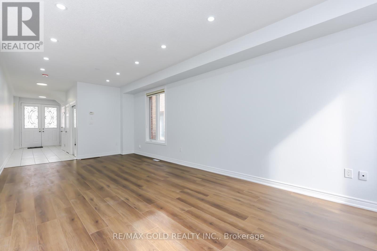 59 Vezna Crescent, Brampton, Ontario  L6X 5K4 - Photo 12 - W12883940