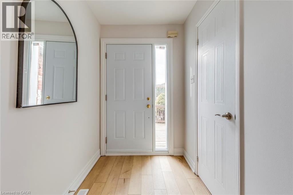 2350 Grand Ravine Drive Unit# 17, Oakville, Ontario  L6H 6E2 - Photo 5 - 40812890