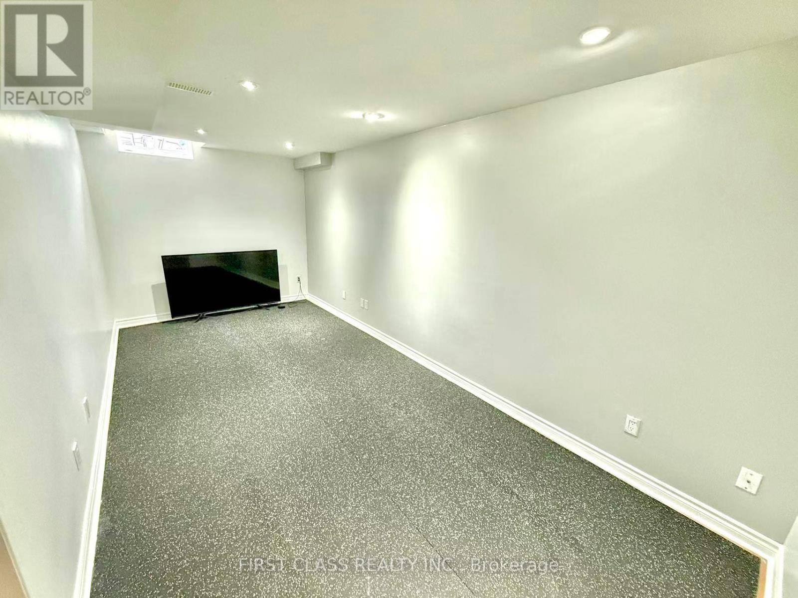 3892 Manatee Way, Mississauga, Ontario  L5M 6P7 - Photo 13 - W12891740