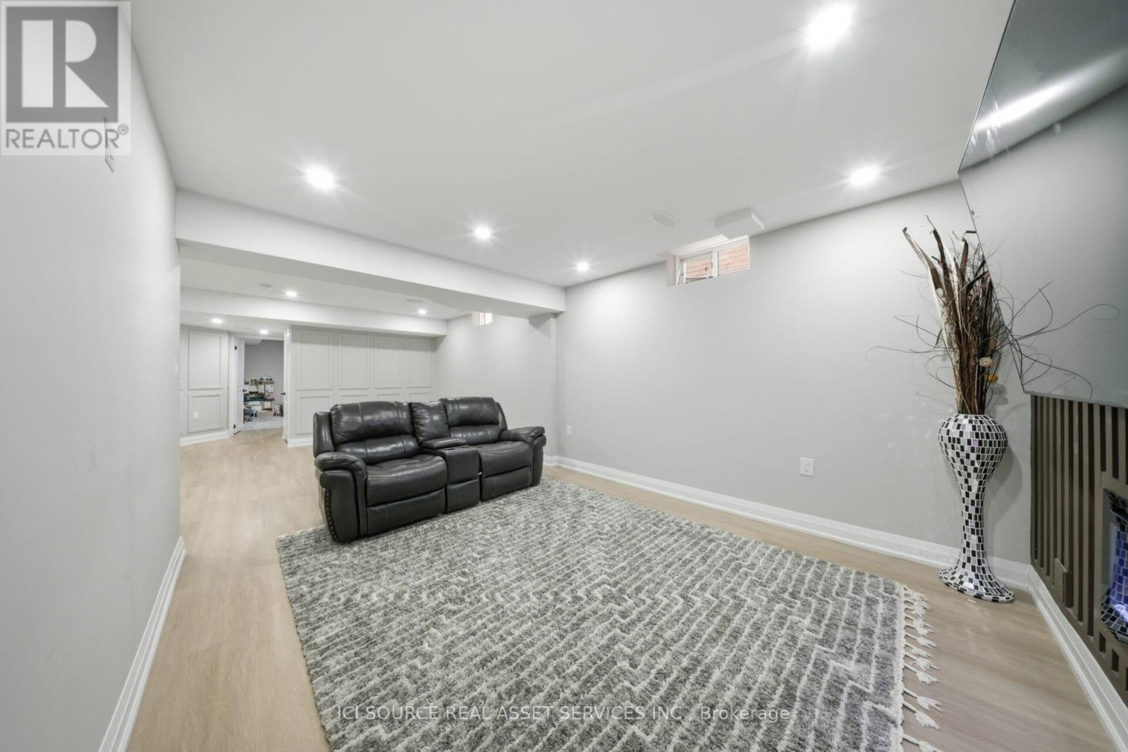 2202 Brookhaven Crescent, Oakville, Ontario  L6M 5B8 - Photo 30 - W12891746