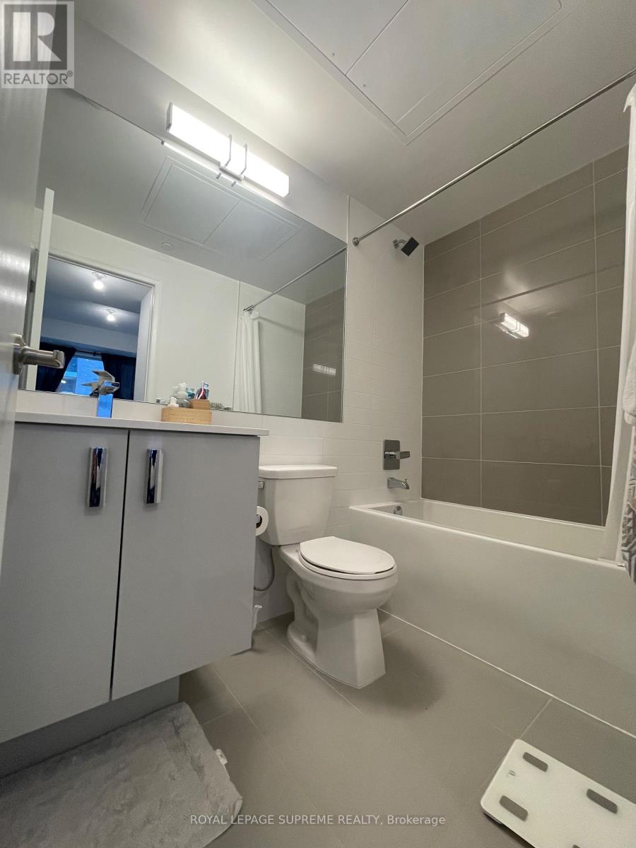 646 - 26 Gibbs Road, Toronto, Ontario  M9B 0E3 - Photo 11 - W12891752