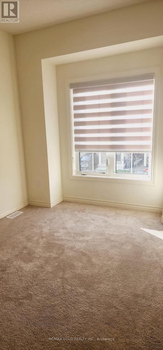 25 Truffle Court, Brampton, Ontario  L7A 5A6 - Photo 10 - W12891762