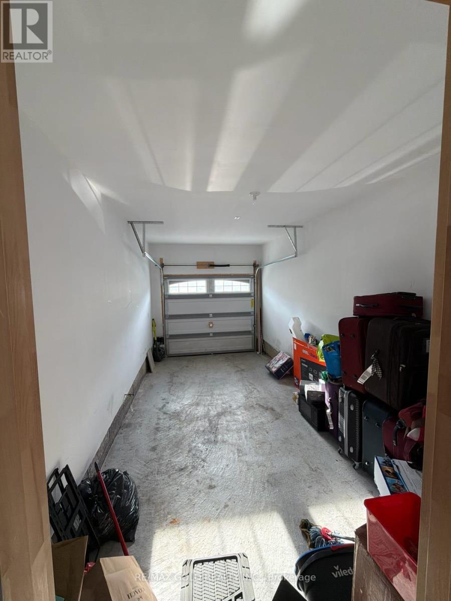 25 Truffle Court, Brampton, Ontario  L7A 5A6 - Photo 13 - W12891762