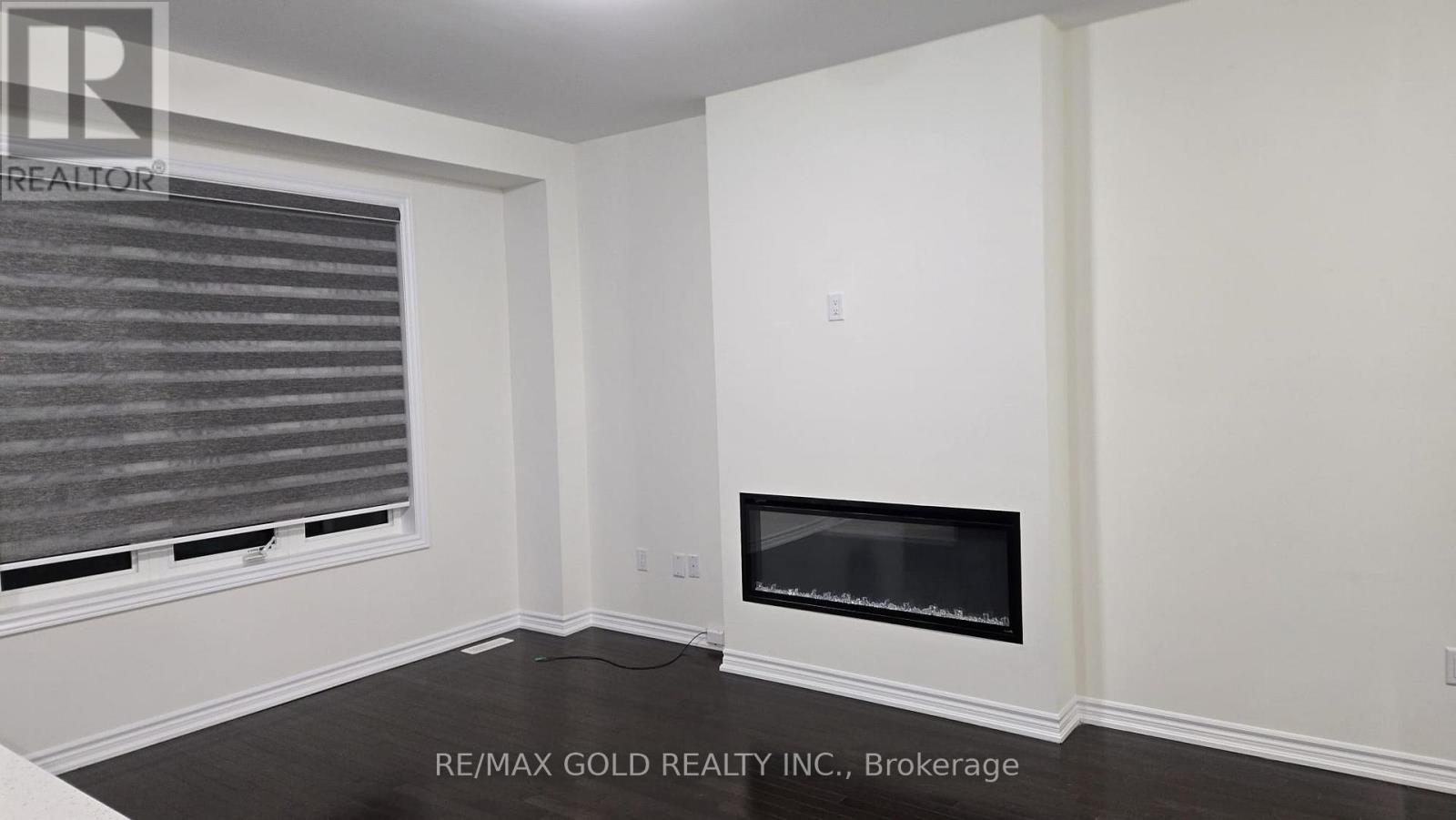 25 Truffle Court, Brampton, Ontario  L7A 5A6 - Photo 3 - W12891762