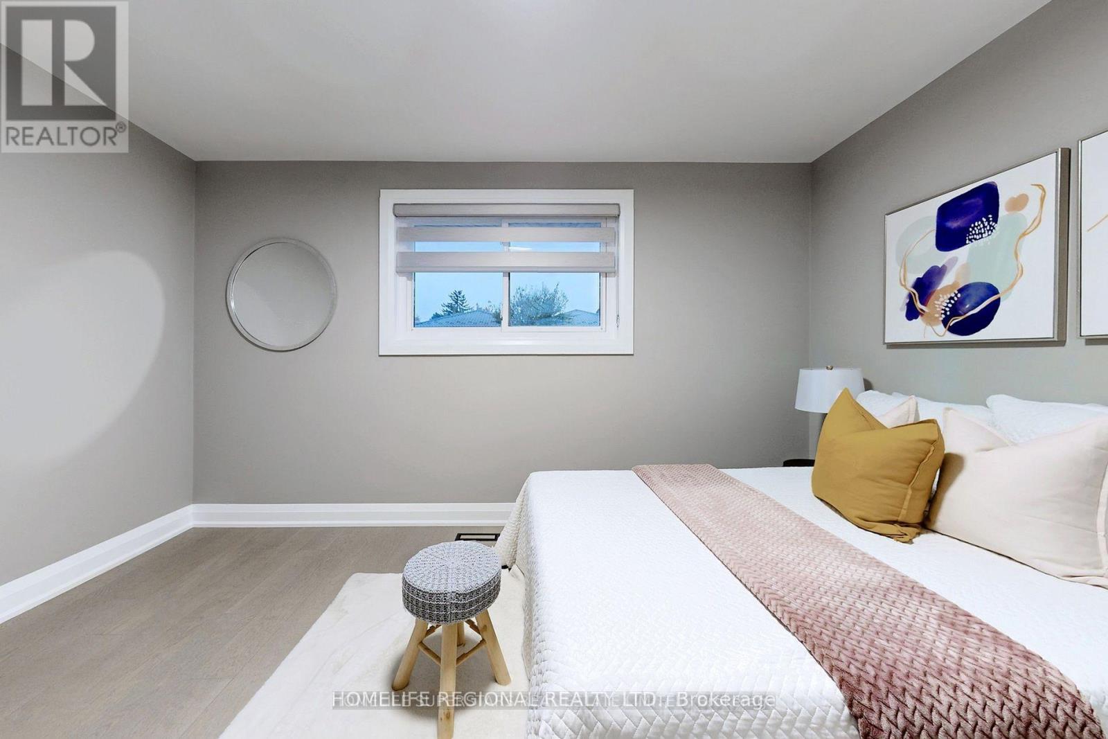 7537 Lully Court, Mississauga, Ontario  L4T 2P2 - Photo 15 - W12891822