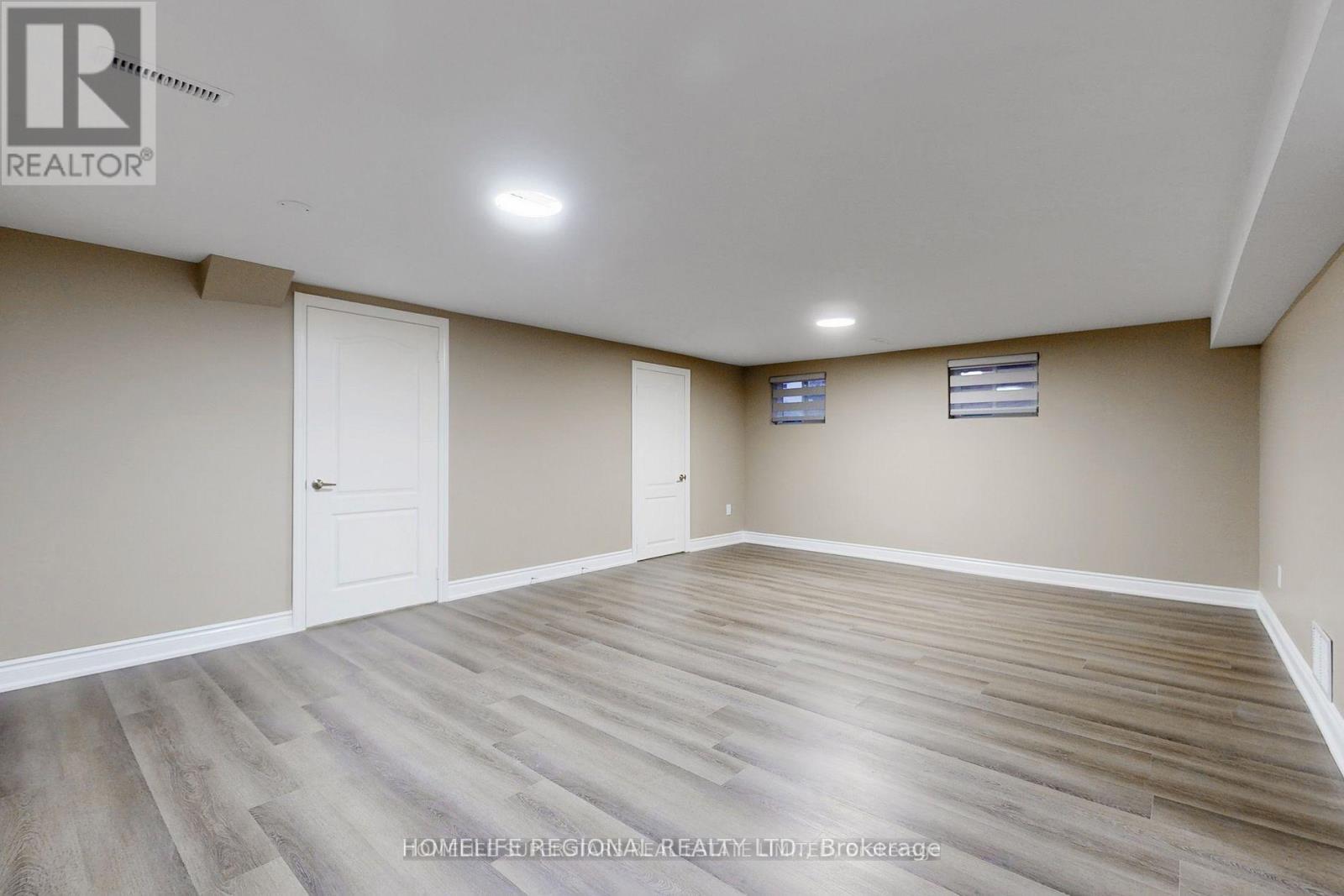 7537 Lully Court, Mississauga, Ontario  L4T 2P2 - Photo 30 - W12891822