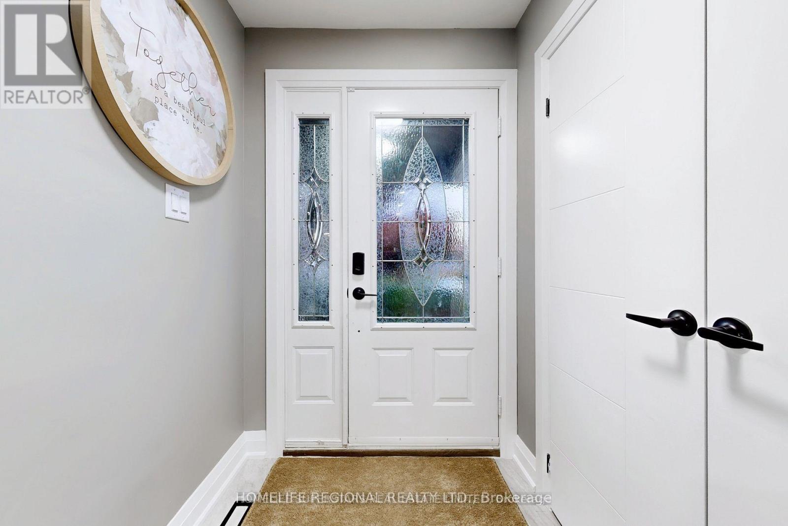 7537 Lully Court, Mississauga, Ontario  L4T 2P2 - Photo 37 - W12891822