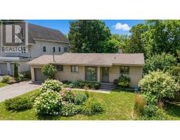 2558 MINDEMOYA ROAD, Mississauga, Ontario