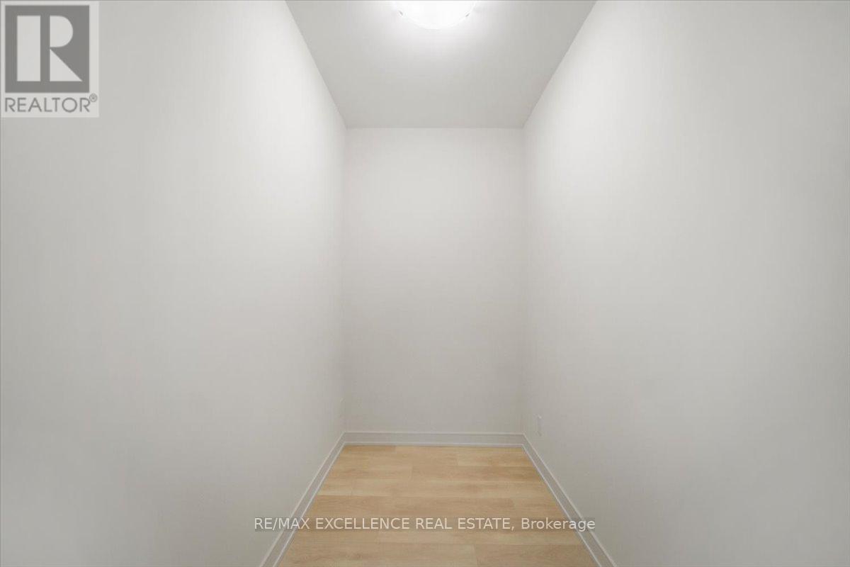 1005b - 8020 Derry Road, Milton, Ontario  L9T 2N2 - Photo 15 - W12891854