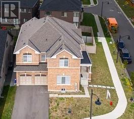 68 Pond View Gate, Hamilton (Waterdown), Ontario  L8B 2A1 - Photo 4 - X12783000