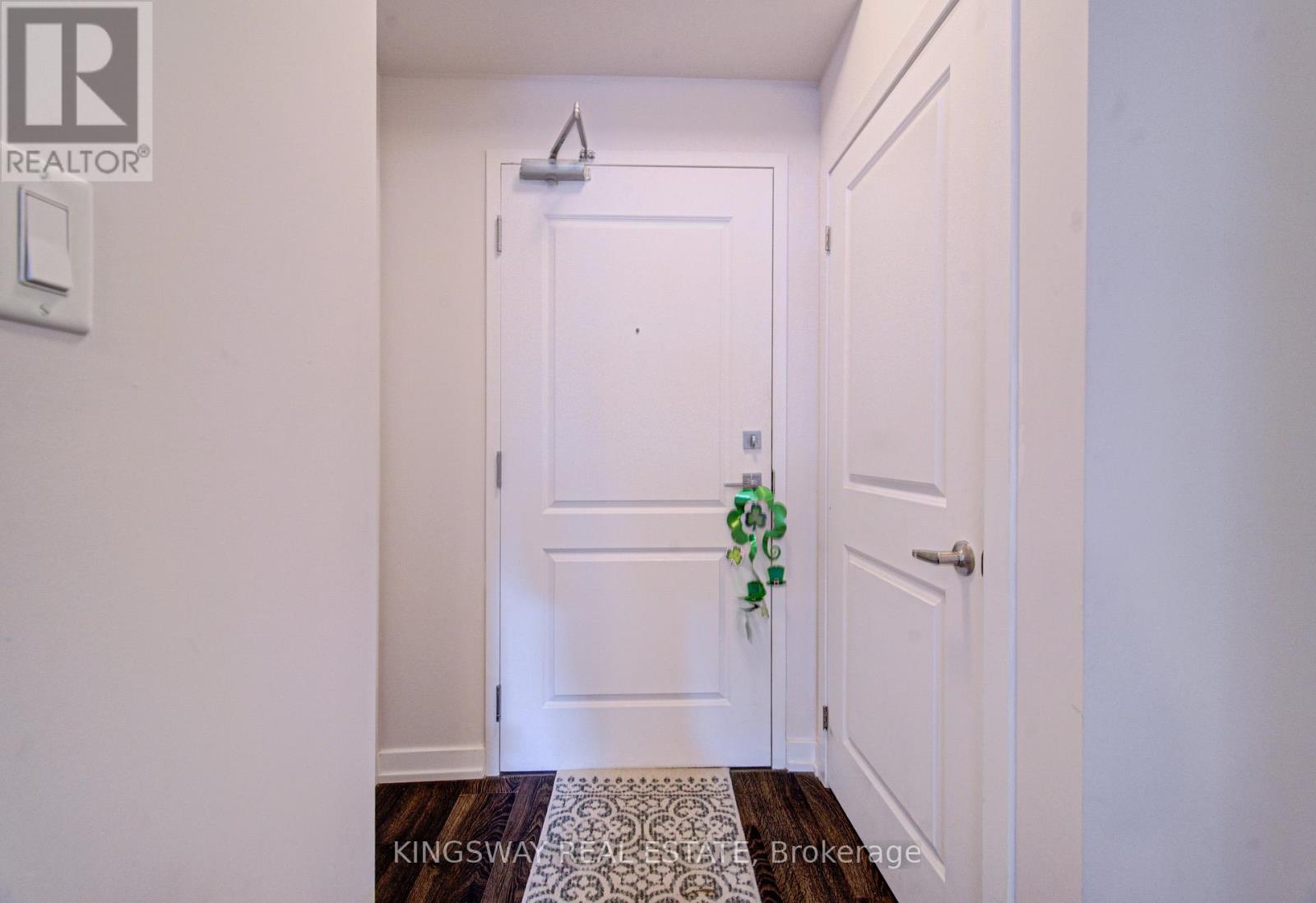 109 - 125 Shoreview Place, Hamilton (Stoney Creek), Ontario  L8E 0K3 - Photo 6 - X12886752