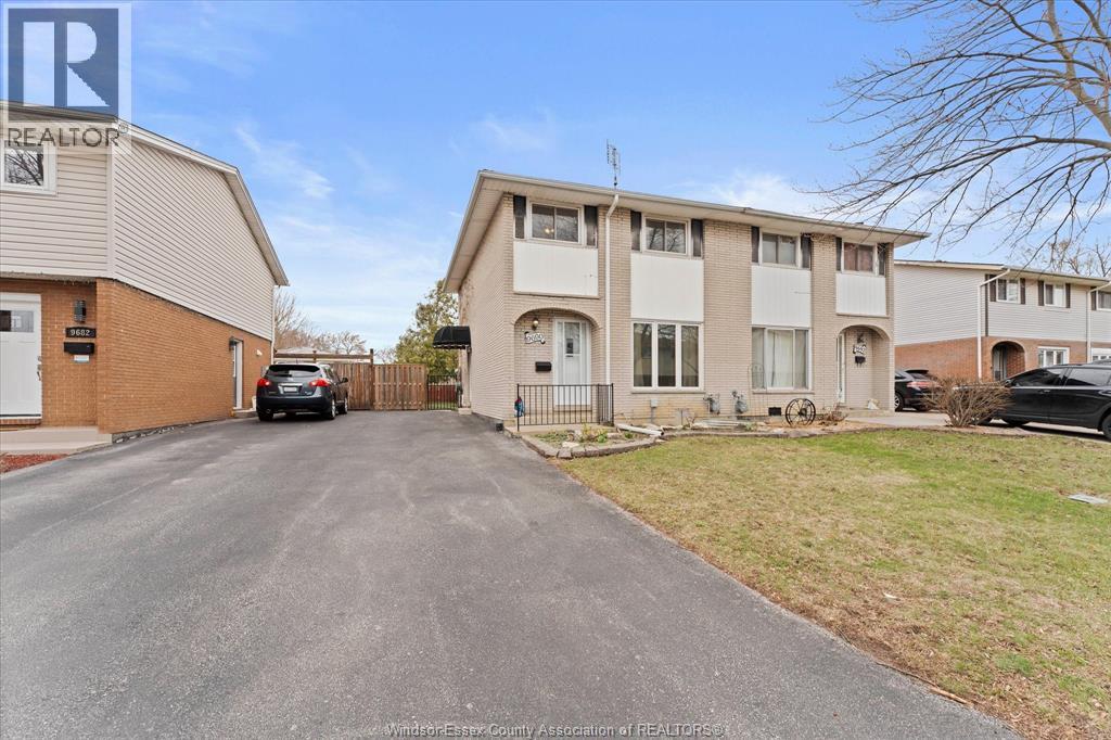 9690 Lynngrove Cres, Windsor, Ontario  N8R 1B7 - Photo 4 - 26005579