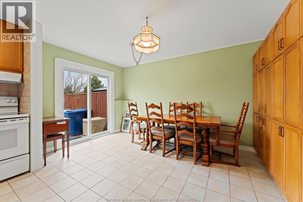 9690 Lynngrove Cres, Windsor, Ontario  N8R 1B7 - Photo 12 - 26005579