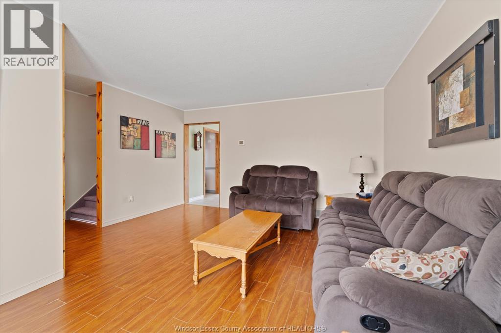 9690 Lynngrove Cres, Windsor, Ontario  N8R 1B7 - Photo 8 - 26005579