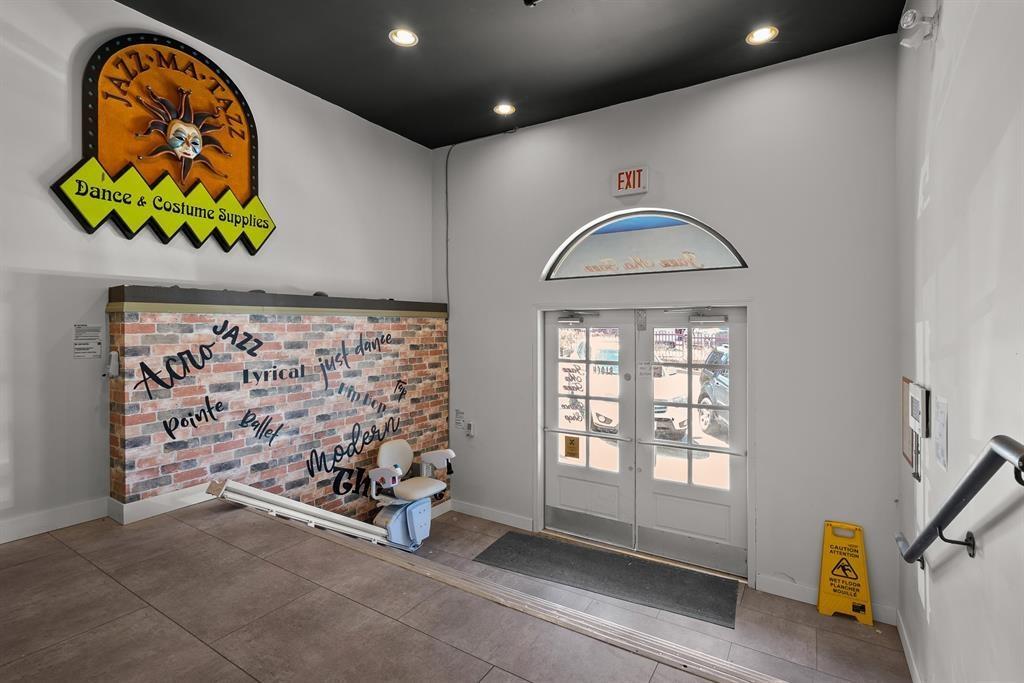 240 2556 Montrose Avenue, Abbotsford, British Columbia  V2S 3T3 - Photo 5 - C8071410