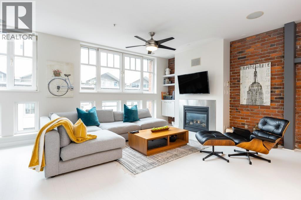 410 1072 HAMILTON STREET, Vancouver, British Columbia