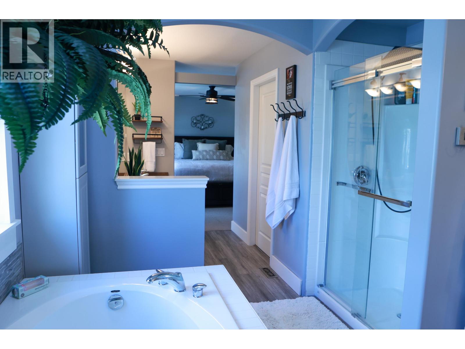 24170 Hill Avenue, Maple Ridge, British Columbia  V2W 2C9 - Photo 5 - R3100520