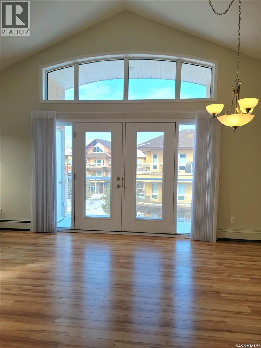 304 928 Heritage View, Saskatoon, Saskatchewan  S7H 5R9 - Photo 3 - SK030644