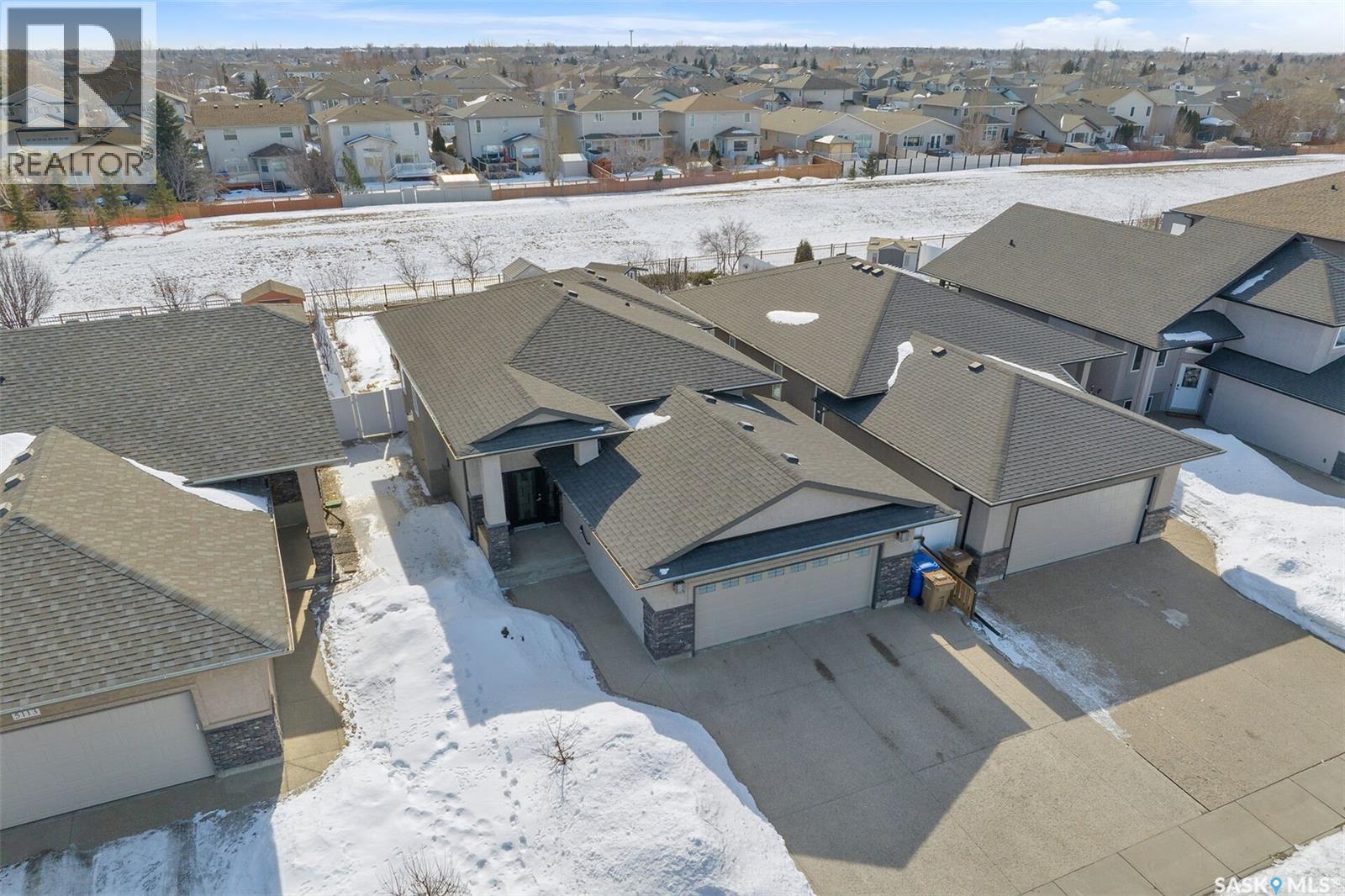 5117 Watson Way, Regina, Saskatchewan  S4X 0H3 - Photo 3 - SK030574